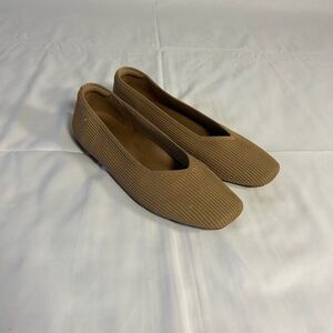 Vivaia Margot 2.0 Square Toe V-Cut Knit Flats, size 42W.